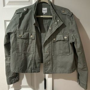 Women’s cropped Jean Jacket